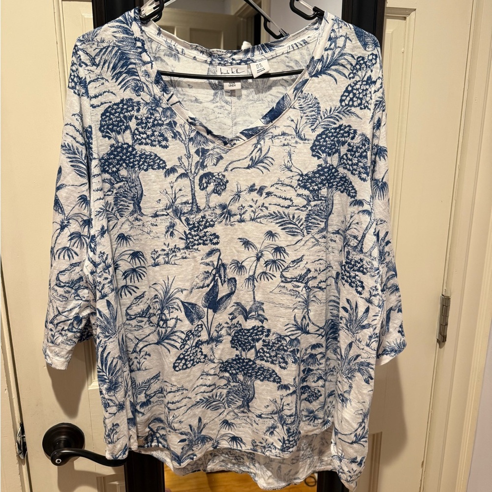 Nicole Miller Women's 3/4th  Sleeve Top with Blue and White Nature Print